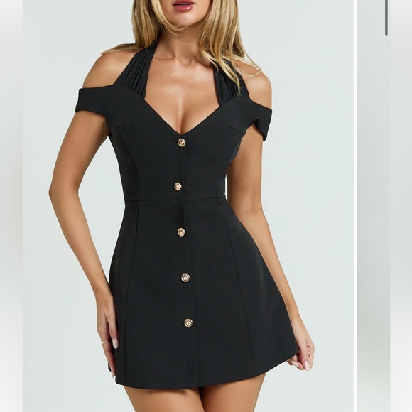 Showpo. Dresses & Skirts - Showpo black mini dress size XS